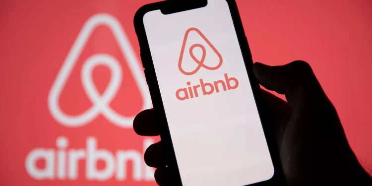 Airbnb anunció que ahora mostrará a los clientes el precio total a pagar por la estadía