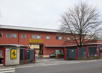 Ferrari subirá precios por hasta 10% en algunos modelos en EU por aranceles