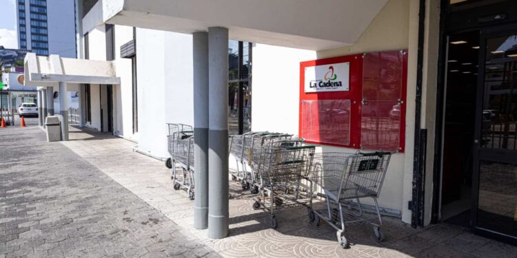 Adiós a supermercados La Cadena: anuncian cierre definitivo de la sucursal Lincoln