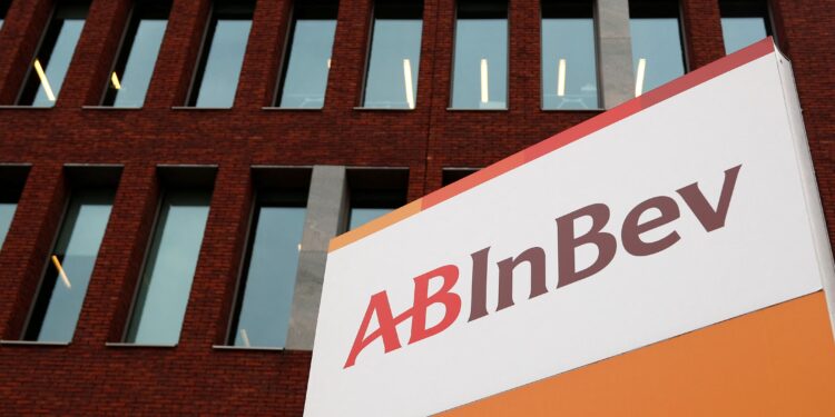 AB InBev ve “impacto mínimo” por aranceles a la cerveza enlatada en EU