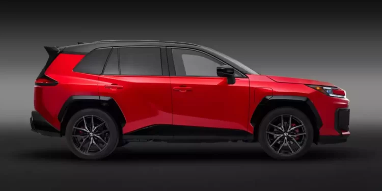 Adiós a la gasolina, la nueva generación de Toyota RAV4 solo será híbrida