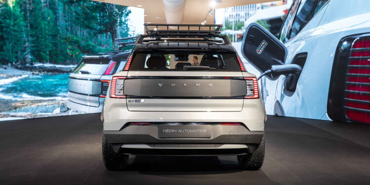 Volvo recortará 3,000 empleos por altos costos y baja demanda de eléctricos