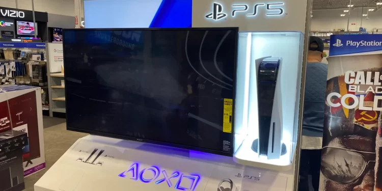 Sony prevé golpe de 680 mdd por aranceles y podría subir el precio de PS5