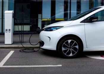 El fabricante chino que eclipsa a Tesla y BYD en ventas de vehículos eléctricos: ya ha superado la cifra de 100 millones de unidades vendidas a nivel mundial
