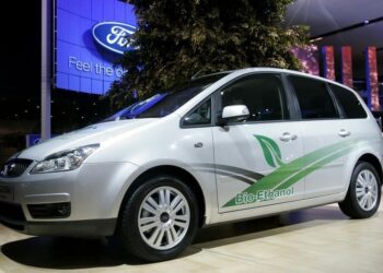 Ford retira más de 30.000 vehículos en EE.UU. por problemas de seguridad