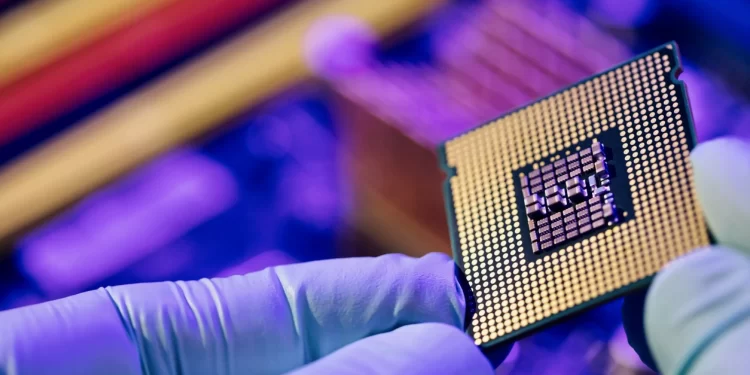 Mientras Apple y Nvidia sufren por chips, IBM se anticipó a la crisis