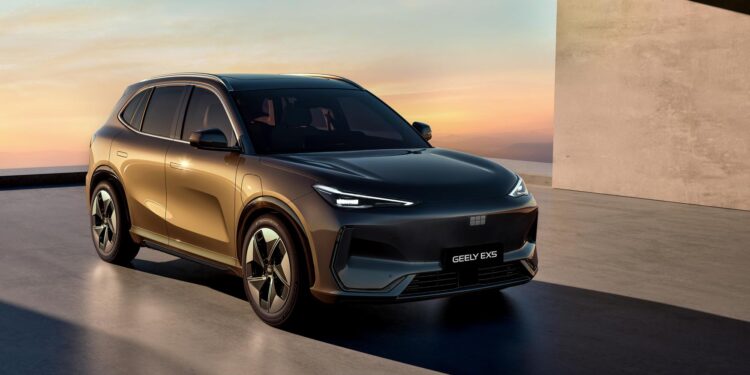 Geely descarta ampliar producción por exceso de capacidad del sector