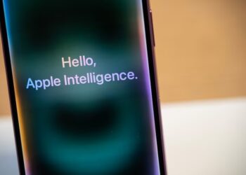 Apple evalúa reemplazar su IA por modelos de OpenAI o Anthropic para impulsar a Siri