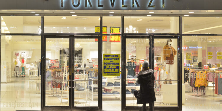 Forever 21 se declara en quiebra y deja dudas sobre su operación Argentina