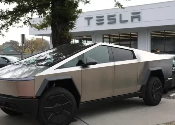 El precio en EU de los vehículos usados de Tesla cae al nivel más bajo de su historia