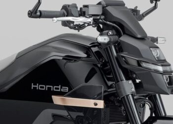 Honda presenta su primera gran moto eléctrica, una naked con el par motor de una superbike, y con un precio que no esperas