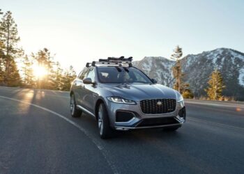 Jaguar Land Rover lucha por superar una brecha cibernética gravemente disruptiva