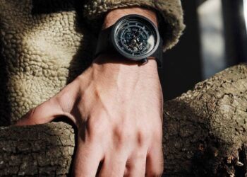 Swatch vende un reloj que satiriza los aranceles del 39% de Trump a Suiza