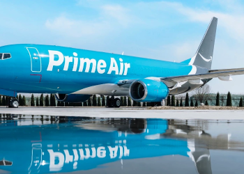 Reprograman para el miércoles llegada de avión de Amazon a República Dominicana