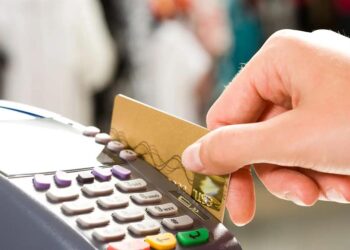 Aumenta la cantidad de tarjetas de crédito y ya superan los cuatro millones de unidades