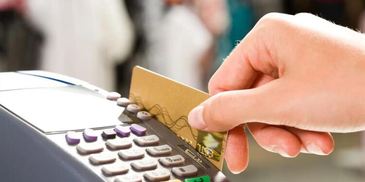 Aumenta la cantidad de tarjetas de crédito y ya superan los cuatro millones de unidades