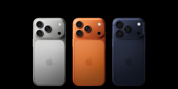 Usuarios acusan al iPhone 17 de frágil