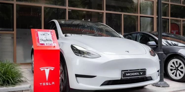 Participación de mercado de Tesla en EU cae a su nivel más bajo desde 2017, su competencia se intensifica