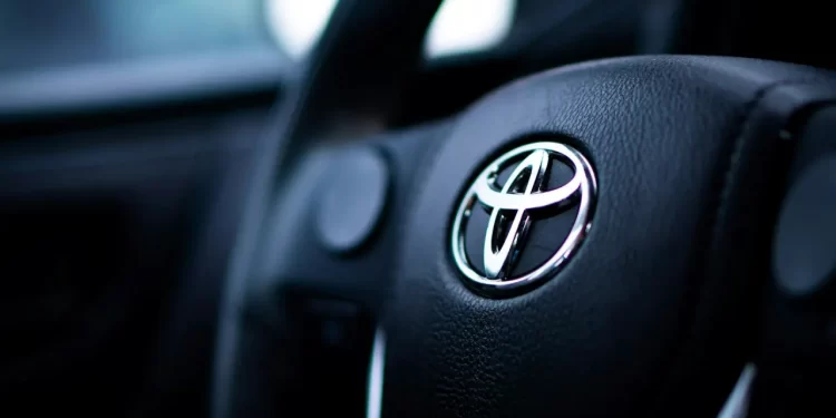 Toyota estudia sistema de drones para apoyar a sus vehículos