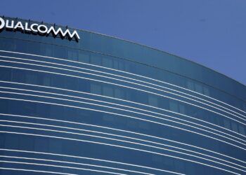 China abre investigación antimonopolio a Qualcomm por compra de empresa israelí