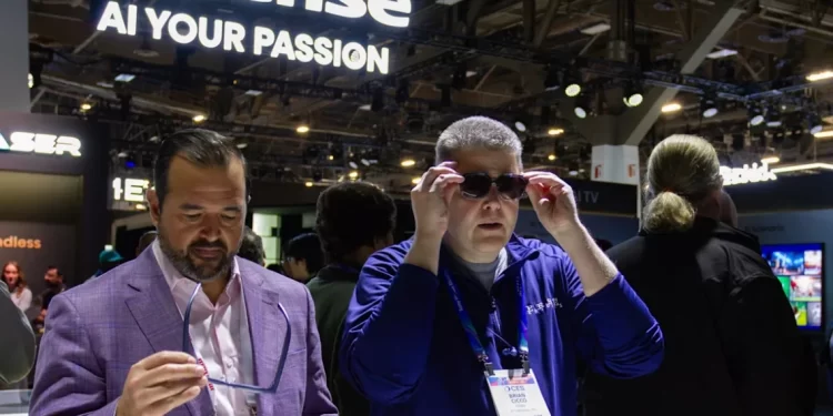 La IA marca la pauta de los nuevos teléfonos, gafas y portátiles de la feria CES 2026
