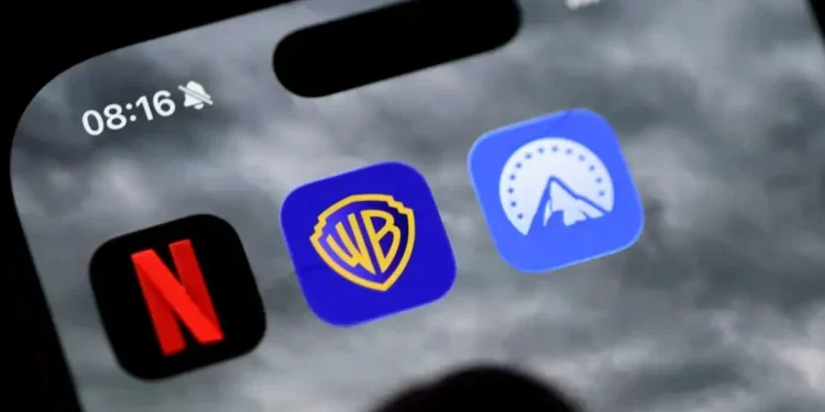 Warner Bros rechaza la última oferta de Paramount, a pesar de la garantía personal de Larry Ellison