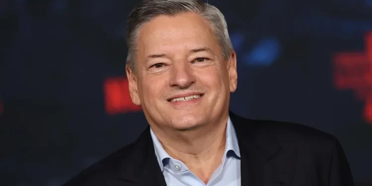 Adquisición de Warner Bros. por parte de Netflix supondría más cintas en cines: directivo