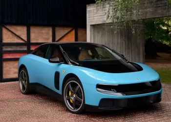Ferrari alcanza su objetivo de ventas para 2026 con el Luce EV