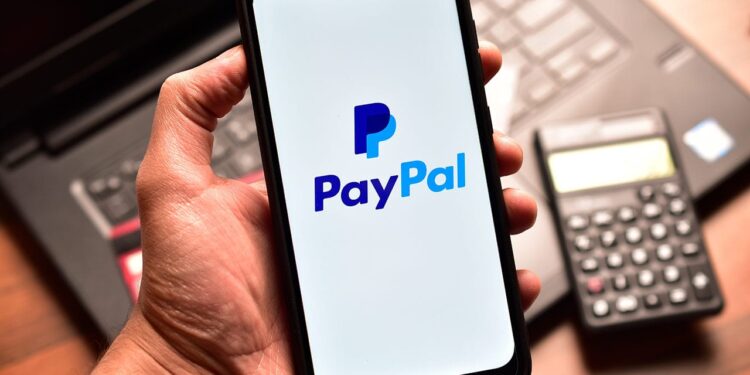 Stripe y Advent presentan una oferta por PayPal de más de 53,000 mdd