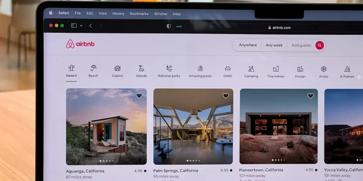 Demandan a Airbnb por presunta especulación durante incendios en Los Ángeles