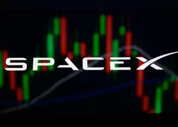 Acciones de SpaceX caen 13% tras pérdida de 80,000 mdd dólares en la fortuna de Elon Musk: esto dicen los analistas