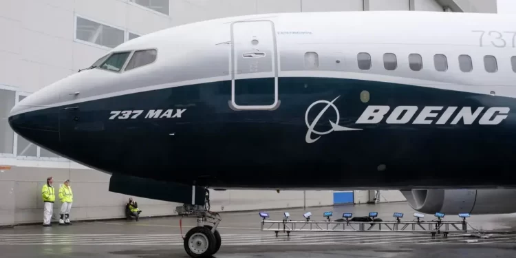 Acciones de Boeing se disparan 7% tras certificación del 737 MAX-7 por la FAA