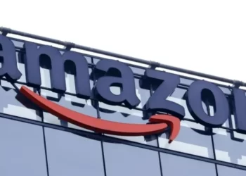 Demandan a Amazon por presunto greenwashing