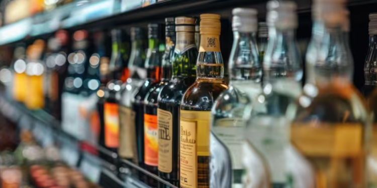Importaciones de bebidas alcohólicas aumentan 3.4% en enero-julio de 2026