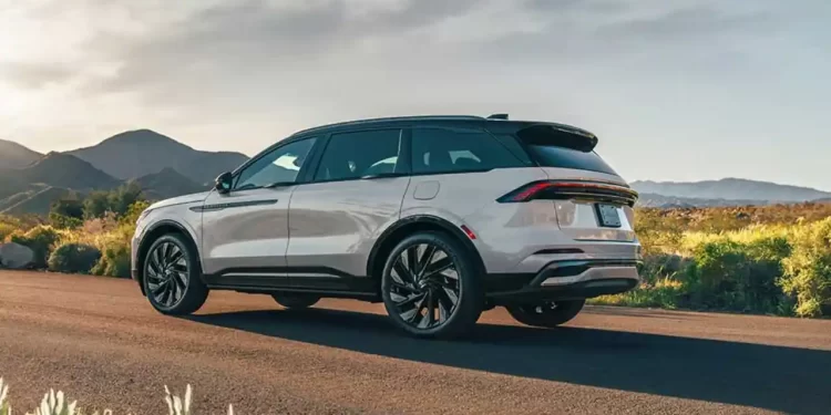 Ford trasladará producción de la Lincoln de China a EU