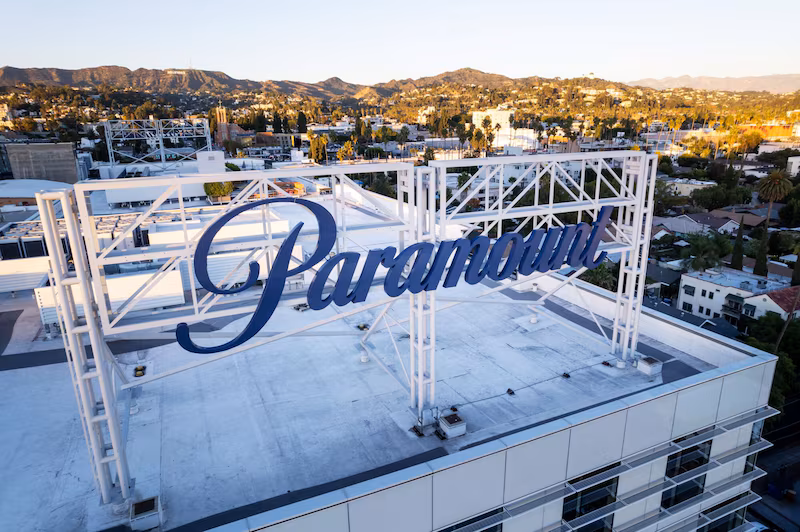 Acciones de Paramount suben tras informes de conversaciones con California para resolver demanda por Warner