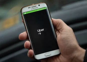 Uber despide a 3,300 empleados; el 10% de su plantilla global