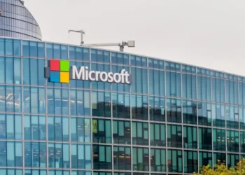 Las personas importan más que la IA”: Microsoft pone límites a sus modelos futuros