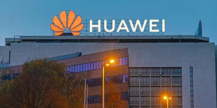 Huawei desafía a Nvidia: lanzará su nuevo chip de IA en 2027