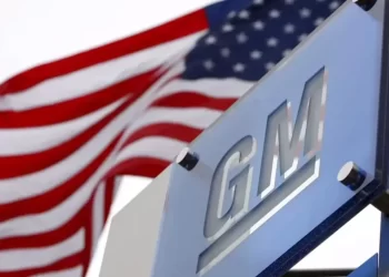 GM se traslada al Nasdaq y se convierte en el primer fabricante tradicional en cotizar en dicho mercado
