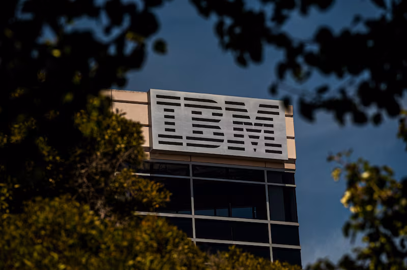 IBM registra un crecimiento de ventas del 5% y recupera acuerdos de infraestructura retrasados